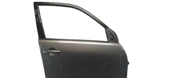 Suzuki Grand Vitara II Front door