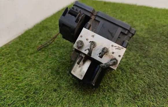 Mercedes-Benz S W221 ABS Pump A2215455232 00403829C0 FD06M05