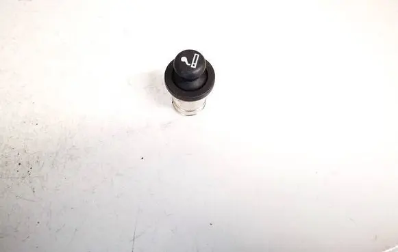Ford Mondeo Mk III Cigarette lighter 