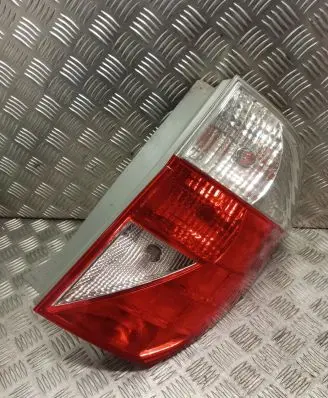 Honda FR-V Rear/tail lights