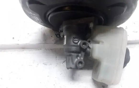 Lexus IS 220D-250-350 Master brake cylinder