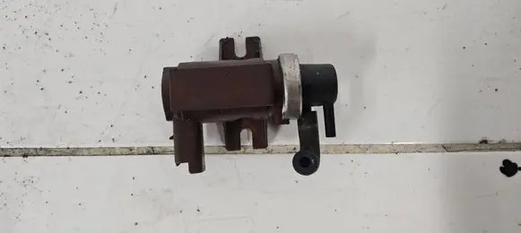 Peugeot 207 Turbo solenoid valve 9652570180