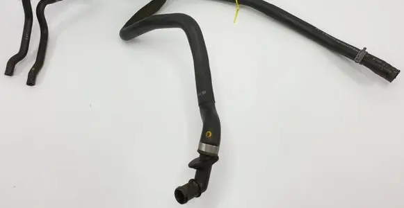 Mercedes-Benz E W211 Engine coolant pipe/hose A2118302196