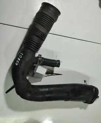 Peugeot 307 Intercooler hose/pipe 