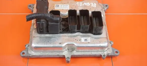 BMW 1 F20 F21 Engine control unit/module 7634297 18MB38