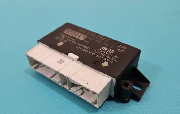 Volkswagen Golf VII Parking PDC control unit/module 5Q0919294E IMPRK1496475