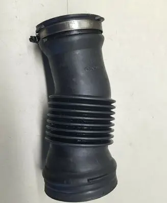 Volvo XC70 Air intake hose/pipe 30769233
