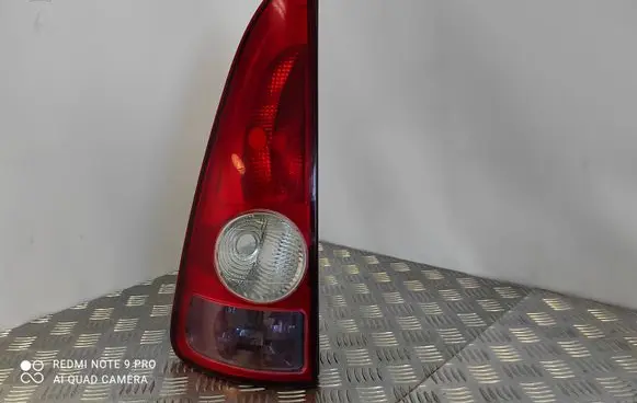 Renault Espace - Grand espace IV Rear/tail lights 8200027153