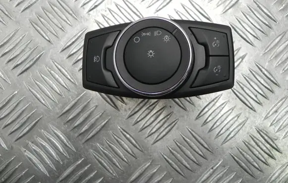 Ford Mustang V Light switch DG9T13D061BDW T6069