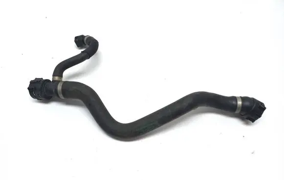 BMW 5 G30 G31 G38 Coolant pipe/hose 17129895915