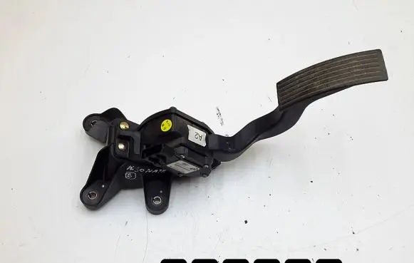 Hyundai Sonata Accelerator throttle pedal 327103k000