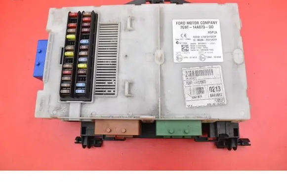 Ford Mondeo MK IV Fuse box set 7G9T14A073DD