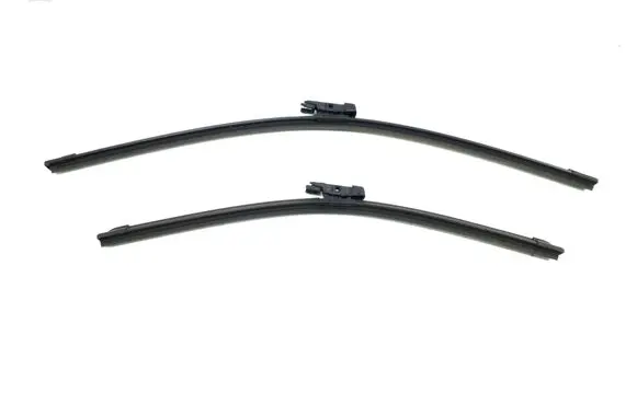 Mercedes-Benz CLA C117 X117 W117 Front wiper blade arm A1768200745