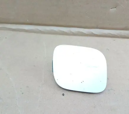 Toyota Prius (XW30) Front tow hook cap/cover 5212847010