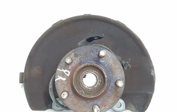 Citroen C-Crosser Front wheel hub