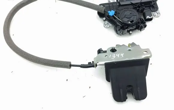 Audi Q3 F3 Tailgate/trunk/boot lock/catch/latch 5TA827887C 125745 180519