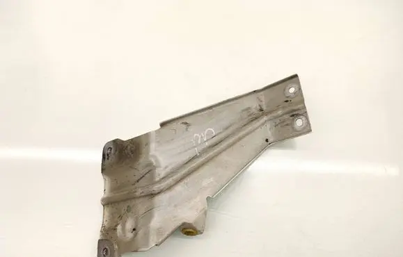 Opel Antara Fender mounting bracket 