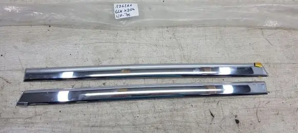 Mercedes-Benz GLK (X204) Trim molding 18611MERCEDES
