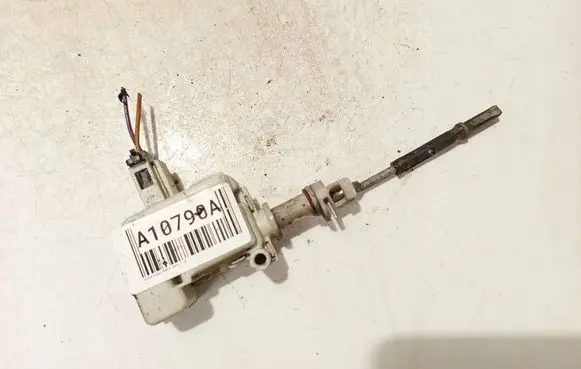 Volkswagen Bora Central locking motor 1j0810773