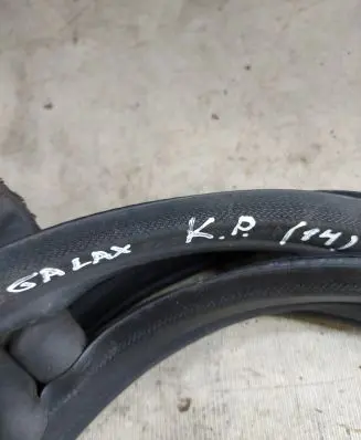 Ford Galaxy Front door rubber seal D1M2A