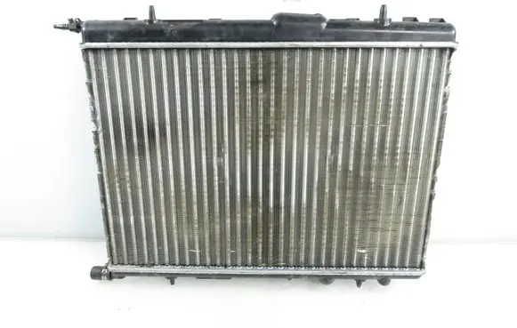 Peugeot 206 Coolant radiator 