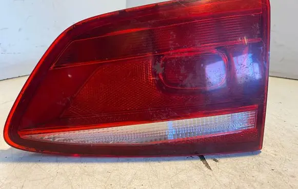 Volkswagen PASSAT B7 Tailgate rear/tail lights 3AF945094M 605512