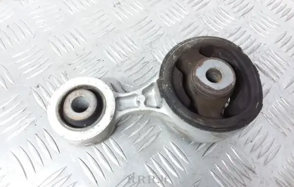 Honda CR-V Engine mount bracket 089007