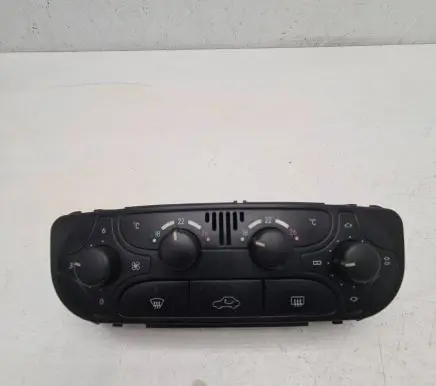 Mercedes-Benz C W203 Climate control unit 2038300185 9140010 0022958