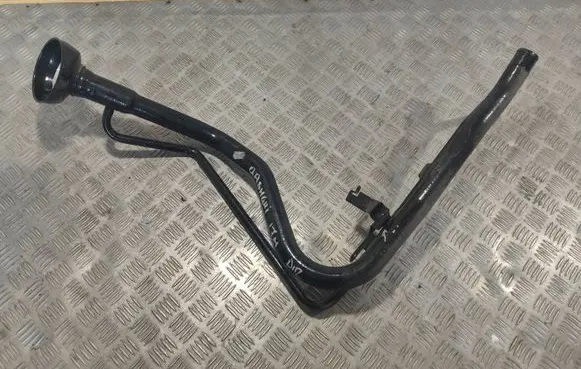 Nissan Qashqai Fuel tank filler neck pipe 