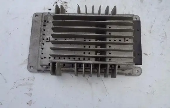 Audi A3 S3 A3 Sportback 8P Sound amplifier 8P3035223
