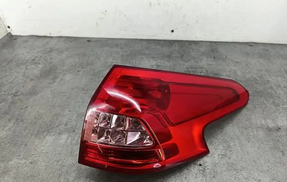 Citroen C5 Rear/tail lights