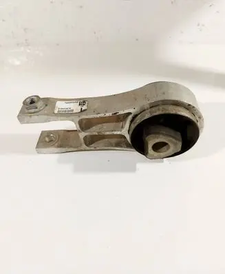 Chrysler Pacifica Engine mount bracket P60224737AC