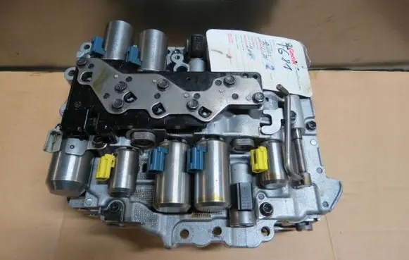 BMW 5 F10 F11 Transmission gearbox valve body 151190886K