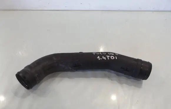 Volkswagen Polo IV 9N3 Intercooler hose/pipe 6Q0145770