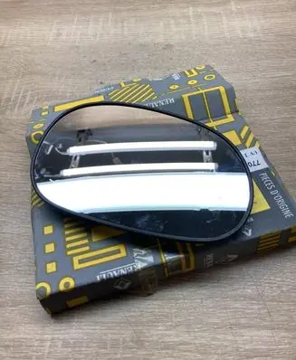 Renault Laguna I Wing mirror glass 7701367621 834052
