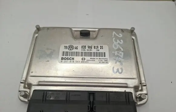 Volkswagen PASSAT B5.5 Engine control unit/module 038906019DS 28SA4959 0281010543