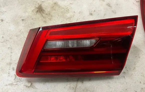 BMW 5 G30 G31 Tailgate rear/tail lights 7376474