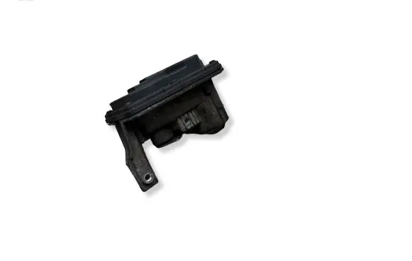 Volkswagen PASSAT B8 Throttle body valve 5Q0253691H
