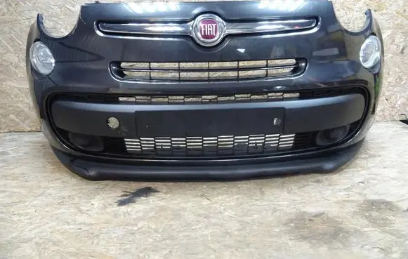 Fiat 500L Front piece kit 