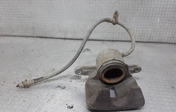 Suzuki Grand Vitara II Front brake caliper