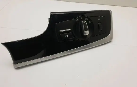 BMW 2 F46 Light switch 9204067 22130002746 3392040104