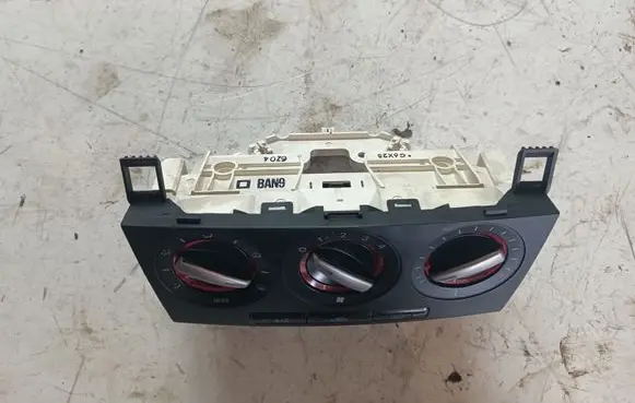 Mazda 3 I Climate control unit