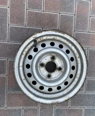 Microcar M.GO R13 steel rim 