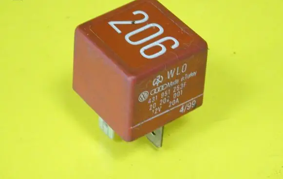 Volkswagen PASSAT B5 Other relay 431951253F 20202001
