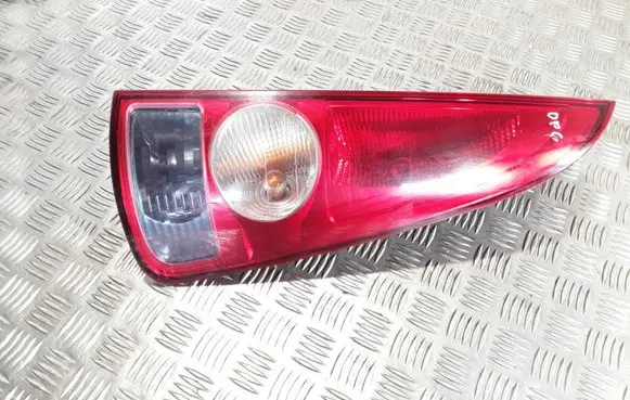 Renault Espace - Grand espace IV Rear/tail lights 8200027152