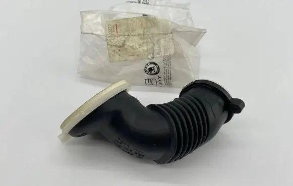 Volkswagen PASSAT B5 Air intake hose/pipe 3B4971341