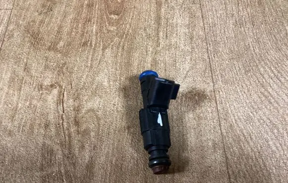 Ford Mondeo Mk III Fuel injector 0280156154