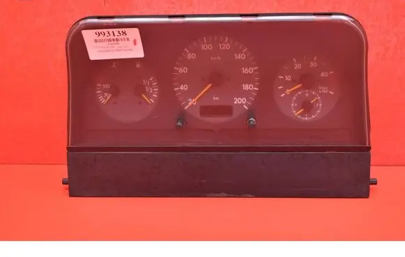 Volkswagen PASSAT B5.5 Speedometer (instrument cluster) 2D0919860F