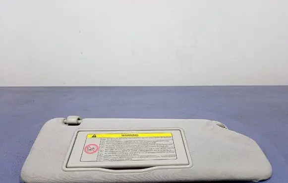 Toyota Avensis Verso Sun visor 