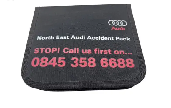Audi A4 S4 B8 8K Emergency warning sign 